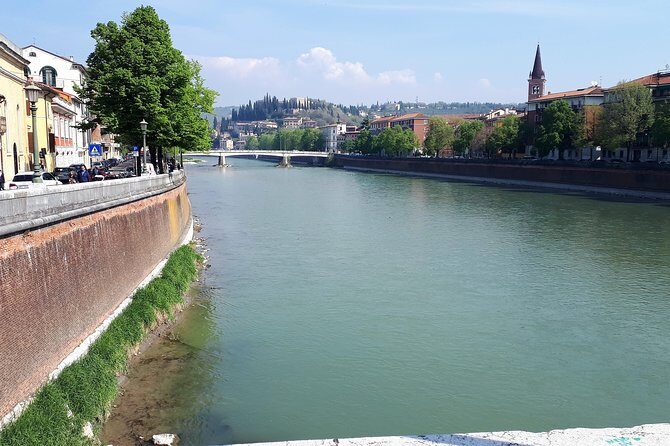 Verona & Lake Garda with boat ride. Full day tour from Milan - Who will love this tour?