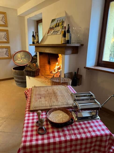 Verona: Pasta Cooking Class with Wine Tasting - Key Points