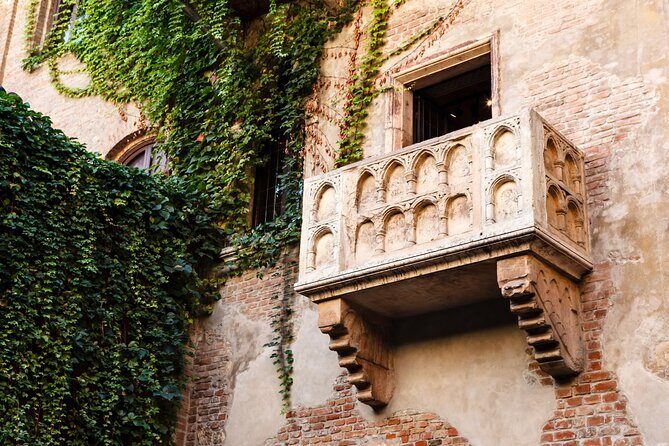 Verona Scavenger Hunt and Highlights Self Guided Tour - Honest Pros and Cons