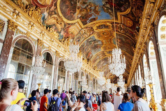 Versailles Château and Gardens Walking Tour from Paris by Train - The Itinerary in Detail