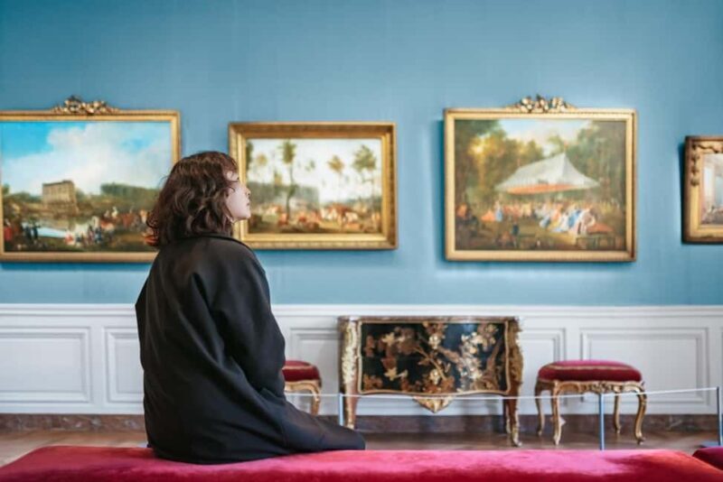 Versailles: Entry ticket & Private Apartments VIP Tour - Why Consider the Versailles VIP Tour?