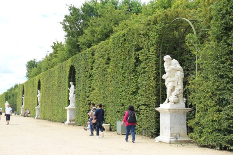 Versailles: Garden Private Guided Tour & Palace Entry Ticket - The Experience from Other Travelers