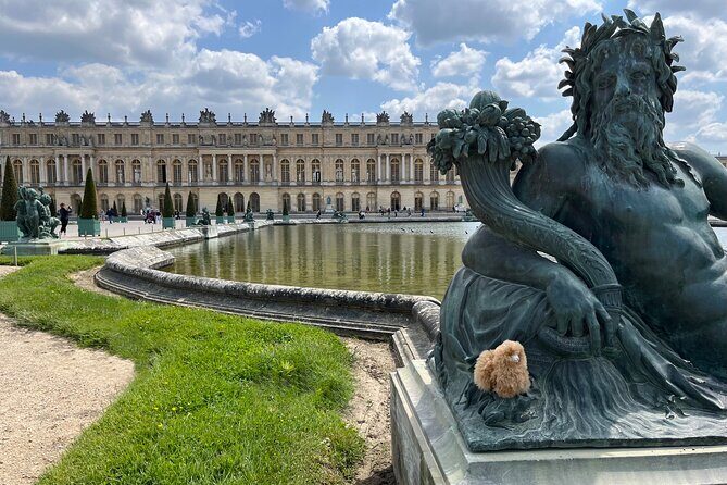 Versailles Half Day Private Tour Trianons & Gardens Included - The Experience of the Guide and Transportation