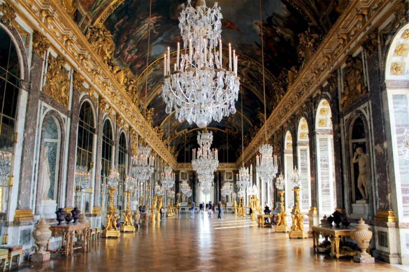 Versailles: Palace and Marie Antoinette's Hamlet Guided Tour - Practical Considerations