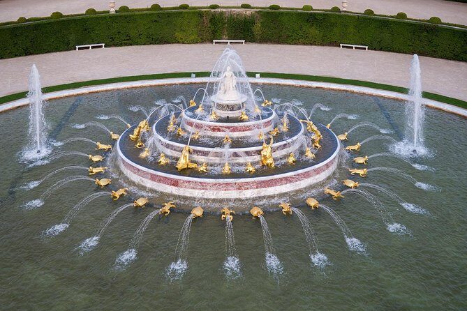 Versailles Palace Audio-Guided Tour by Shuttle from Paris - FAQ