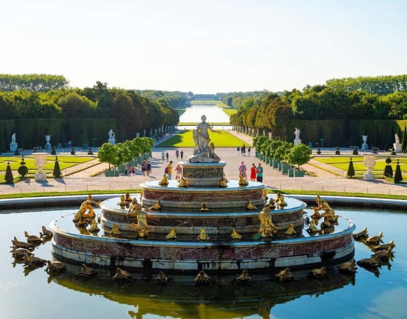 Versailles: Palace & Gardens Guided Tour with Entry Tickets - Key Points
