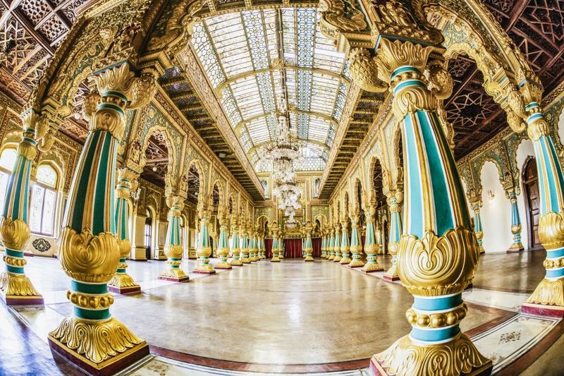 Versailles: Palace of Versailles Timed Entry Ticket - Food at Versailles: Angela inside the palace