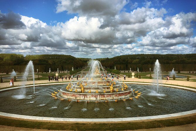 Versailles Palace Private Tailored Guided Tour With Hotel Pickup - What to Expect from the Tour