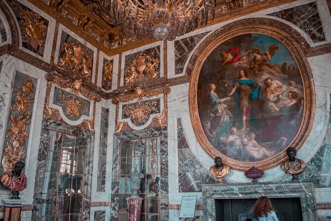 Versailles Palace Guided Tour with Reserved Entry - The Guides Make All the Difference