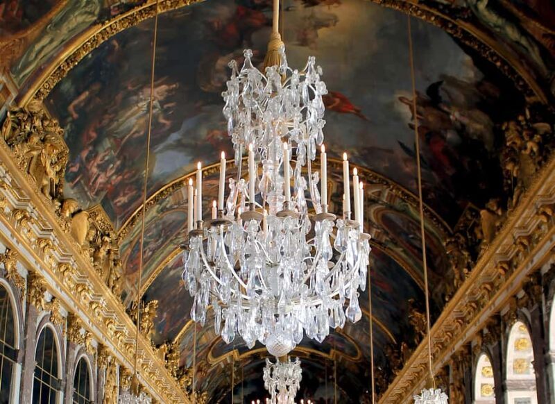 Versailles: Palace Tour With Private Transfers & Audio Guide - Key Points