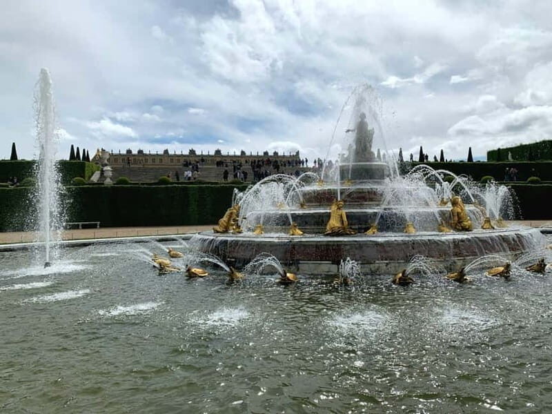 Versailles Palace Visit in Minivan from Paris Half-Day - Getting There and What to Expect