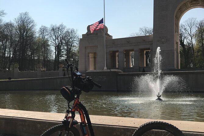 Versailles: Path of the Heroes on original electrics 2 wheels - The Practical Side: What’s Included and What Not