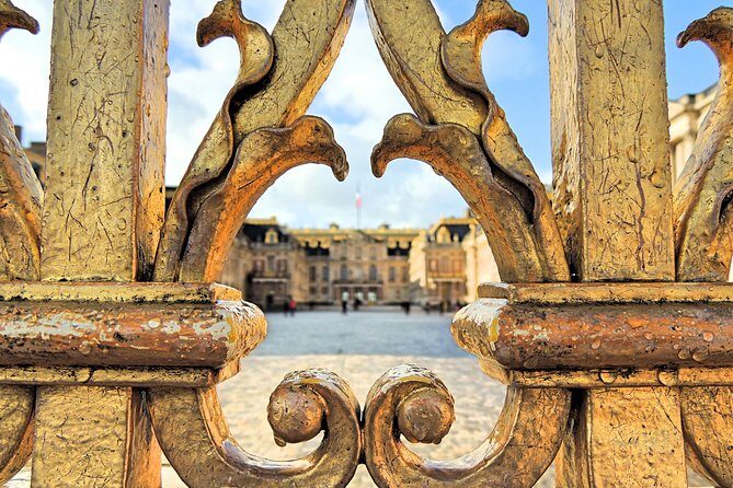 Versailles Small Group Guided Tour with Tranportation from Paris - Whats Included & Whats Not