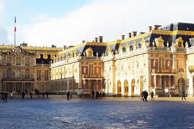 Versailles Small Group Guided Tour with Tranportation from Paris - FAQ