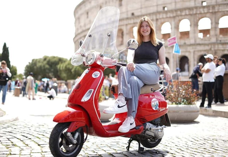 Vespa city tour in Rome with two different routes - FAQ