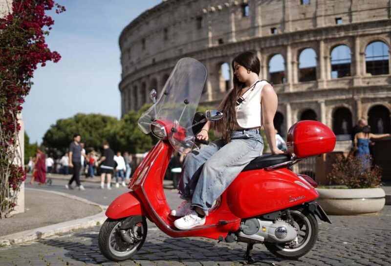 Vespa - Wine and Photography service in Rome - A Closer Look at the Vespa Wine and Photography Tour