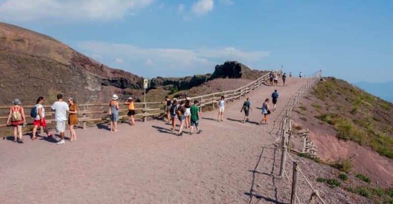 Vesuvius and Pompeii Transfer + Entrance for the Vesuvio - Key Points