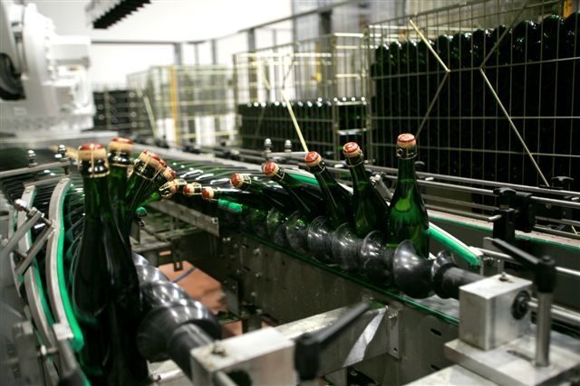 Veuve Ambal 1.5-Hour Cellar Tour with Tasting - Practicalities and Accessibility