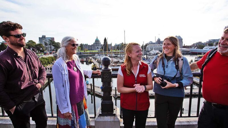 Victoria Bites and Sights Tour with Food, Drinks and Ferry - Why Youll Love This Tour