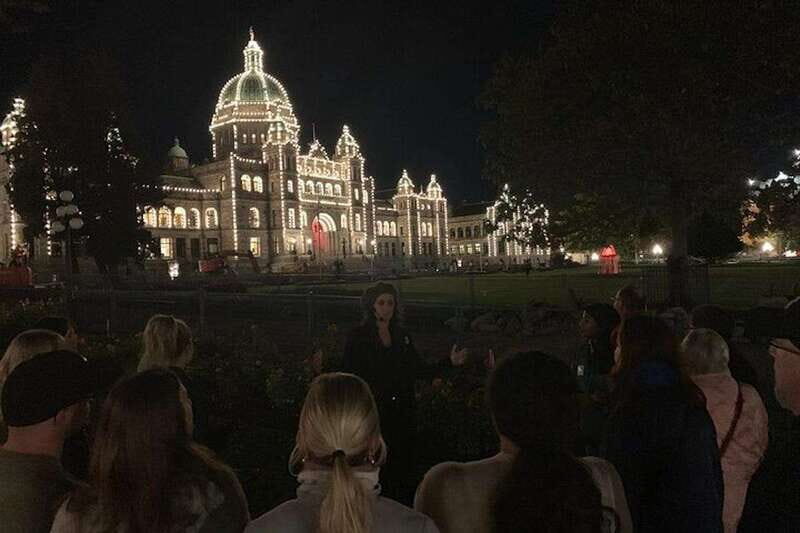 Victoria: Ghost Tour of Old Town and Bastion Square - Discovering Victoria’s Haunted Side