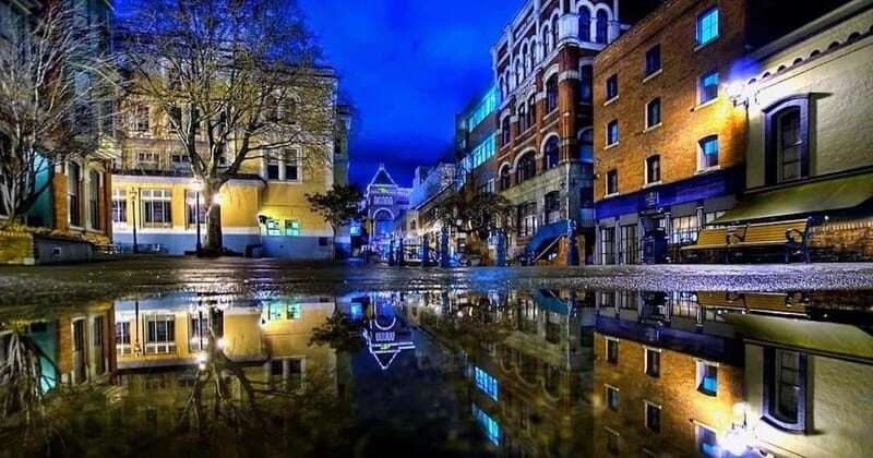 Victoria: Ghost Tour of Old Town and Bastion Square - What’s Included and How It Works