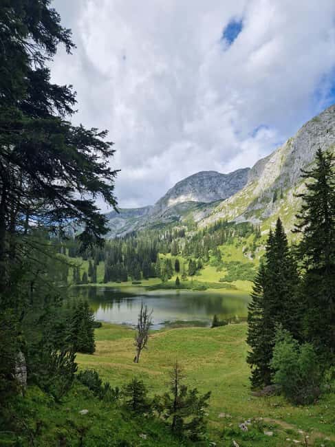 Vienna: 2-day Alpine Mountain Hiking Tour Guide and Transfer - Practicalities and What to Bring