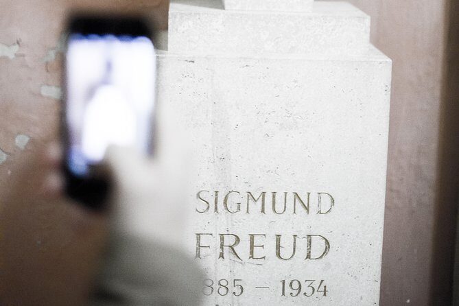 Vienna at night! Photo tour of the most beautiful buildings in the city - What to Expect from the Tour