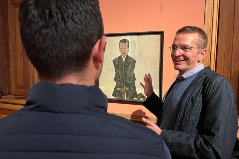 Vienna: Belvedere & The Best of Gustav Klimt Private Tour - What to Expect during the Visit