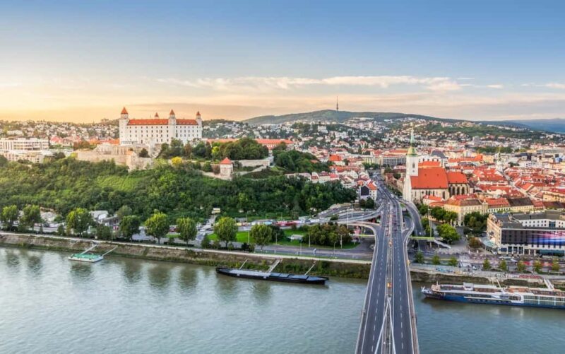 Vienna: Bratislava & Budapest Small Group Guided Day Tour - Key Points: