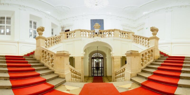 Vienna: Concert by the Vienna Baroque Orchestra - Key Points