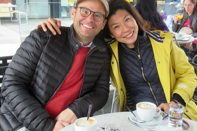 Vienna Coffee, Cake & Pastries Tour with Local Stories - Getting Around Vienna During the Tour