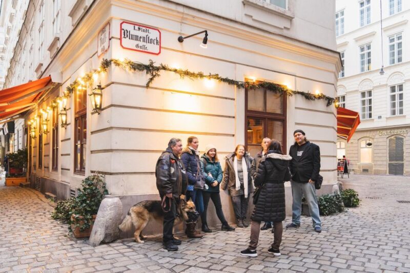 Vienna: Educational Walk Exploring Homelessness - A Deep Dive into the Experience