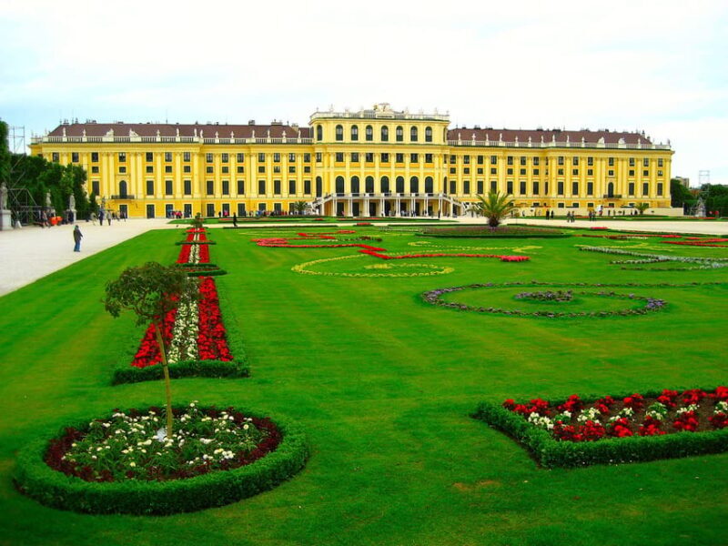 Vienna Full Day Tour from Prague - Who Is This Tour Best For?
