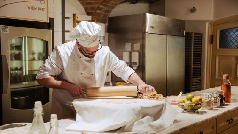 Vienna: Gerstner KuK Hofzuckerbäcker Baking Show & Tasting - Reviewing the Gerstner KuK Hofzuckerbäcker Baking Show & Tasting in Vienna