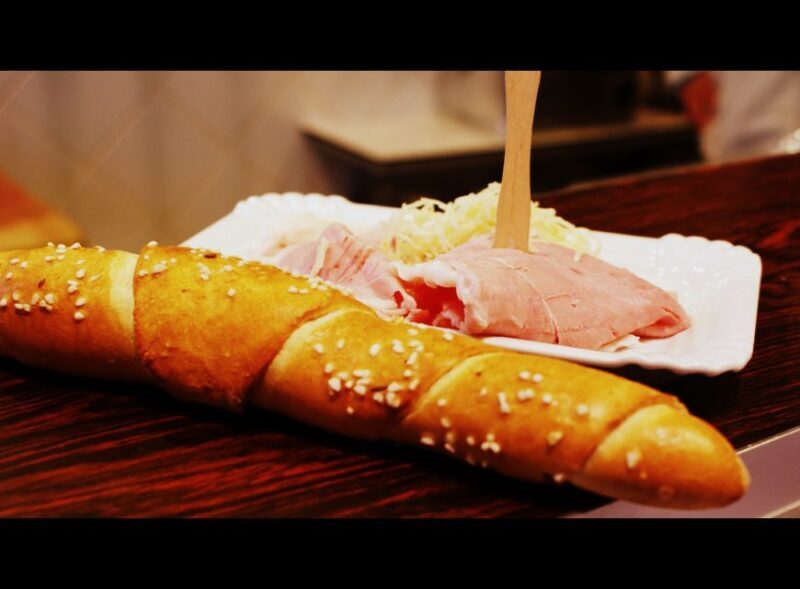 Vienna: Guided Brunch Tour - The Guide’s Role: Expertise and Stories