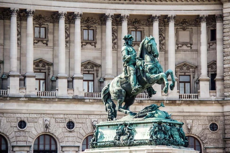 Vienna: Habsburgs Capital, 2hrs. Historical walking Tour - Key Points