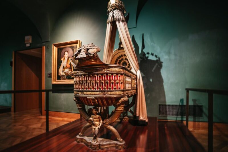 Vienna: Imperial Treasury in the Hofburg Palace - FAQ