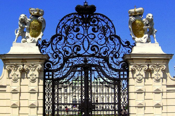 Vienna Inner City Highlights Private Walking Tour - What Makes This Tour Stand Out