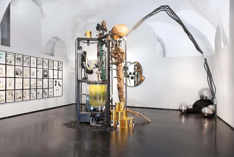 Vienna: MuseumsQuartier Entry to MQ Freiraum Exhibit - Key Points