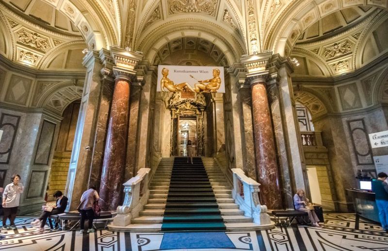 Vienna PASS: All incl. Sightseeing Pass for 85+ Attractions - A smart 1-day Vienna PASS route (for maximum first-day payoff)