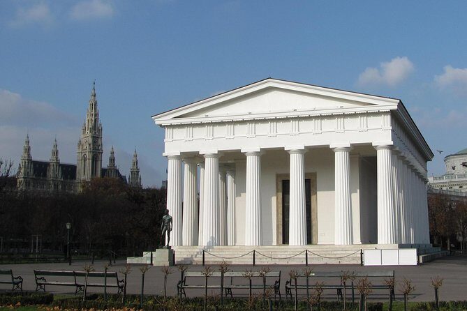 Vienna Private Evening Walking Tour - What Makes This Tour Stand Out?