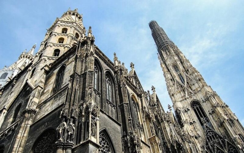 Vienna: Private Half-Day Sightseeing Tour with a Local - The Driver Experience & Personal Touch