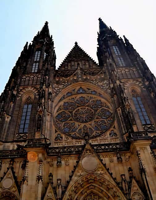 Vienna: Private tour to Prague - Practical Details and Considerations
