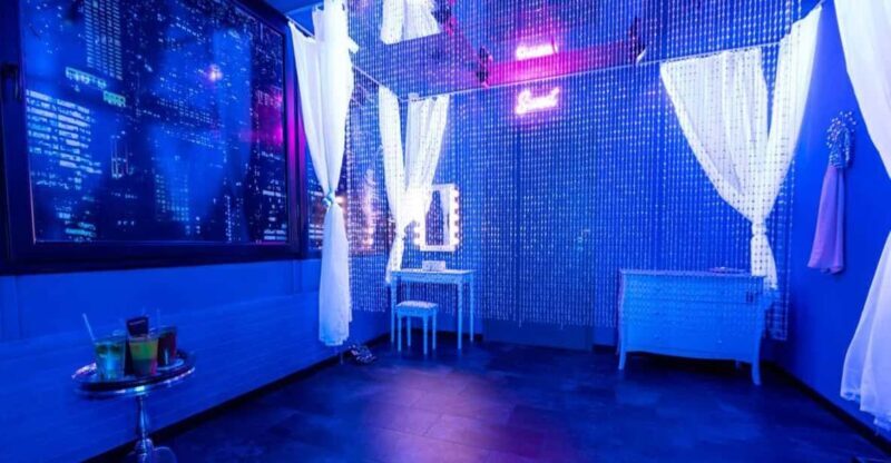 Vienna: Scavenger Escape Room Experience: Gangsta's Cage - FAQs