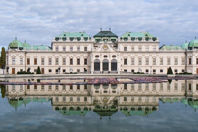Vienna Scavenger Hunt and Highlights Self-Guided Tour - Who Should Consider This Tour?