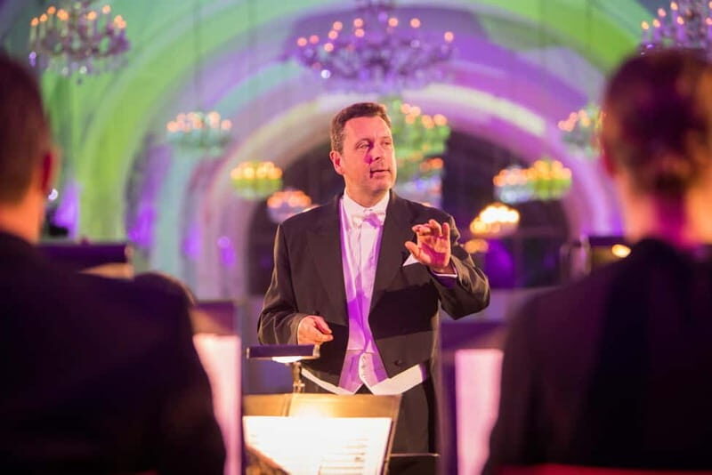 Vienna: Schönbrunn Palace Evening Tour, Dinner and Concert - A Deep Dive into the Experience