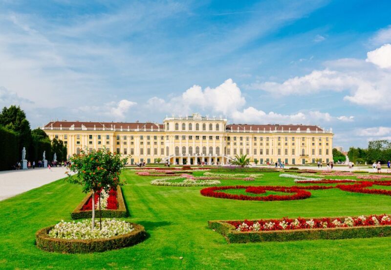 Vienna: Schönbrunn Palace & Garden Skip-the-Line Guided Tour - Key Points