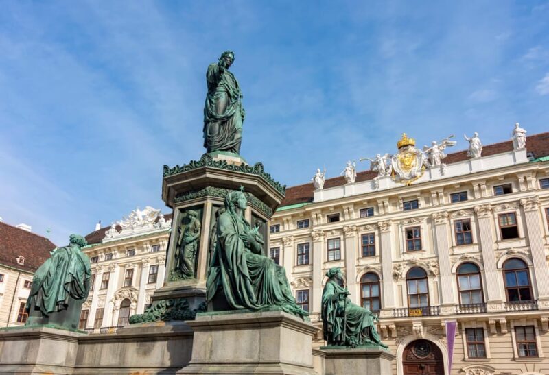 Vienna: Skip-the-Line Hofburg and Empress Sisi Museum Tour - The Experience from a Visitor’s Perspective