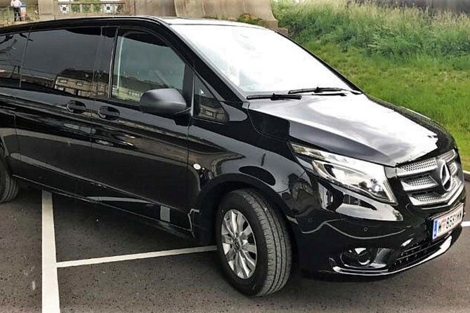 Vienna Snapshots, a Private Half-Day Driving Tour with lots of Photo Ops! - An Easy and Enjoyable Introduction to Vienna