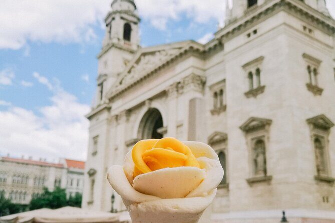 Vienna to Budapest - Private transfer with 2h of Sightseeing - Key Points